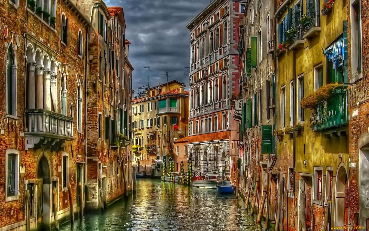 quiet, canal, in, venice, italy, , , 